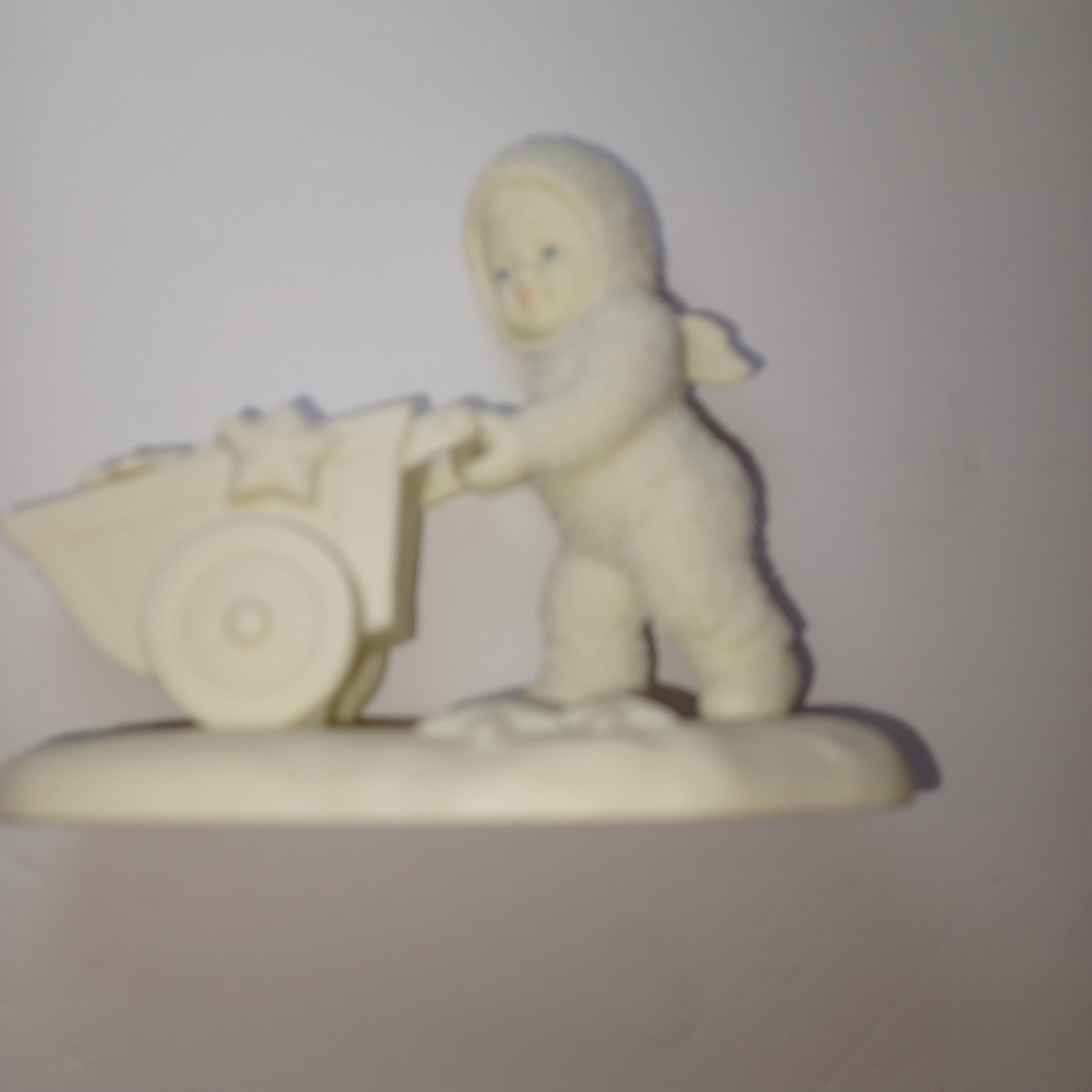 Vintage Department 56 Snowbaby Figurine with Wheelbarrow In Original Book Box - Picture 6 of 8